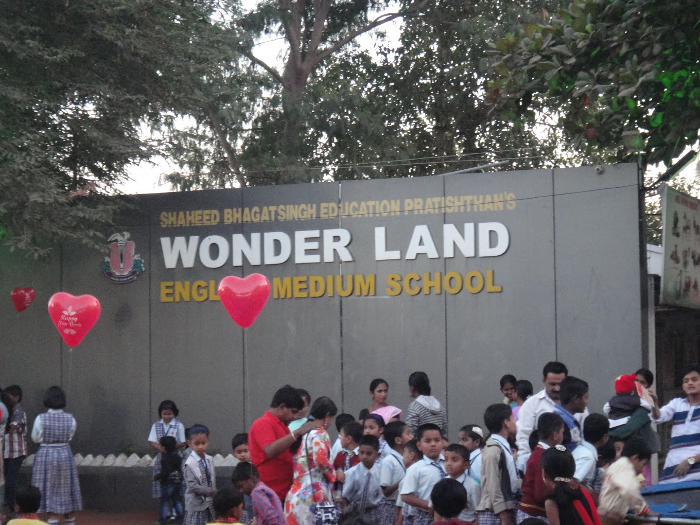 Wonderland English Medium School